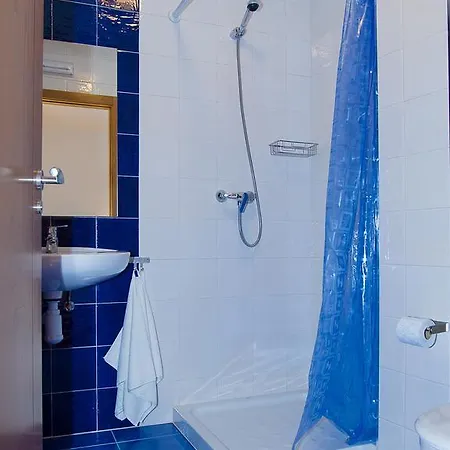 Guest house Rustica Casa Do Relojero 3*