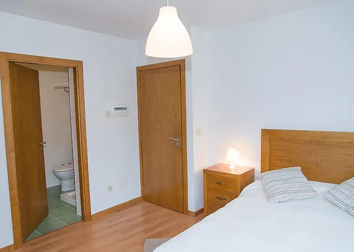 Rustica Casa Do Relojero 3* Zas